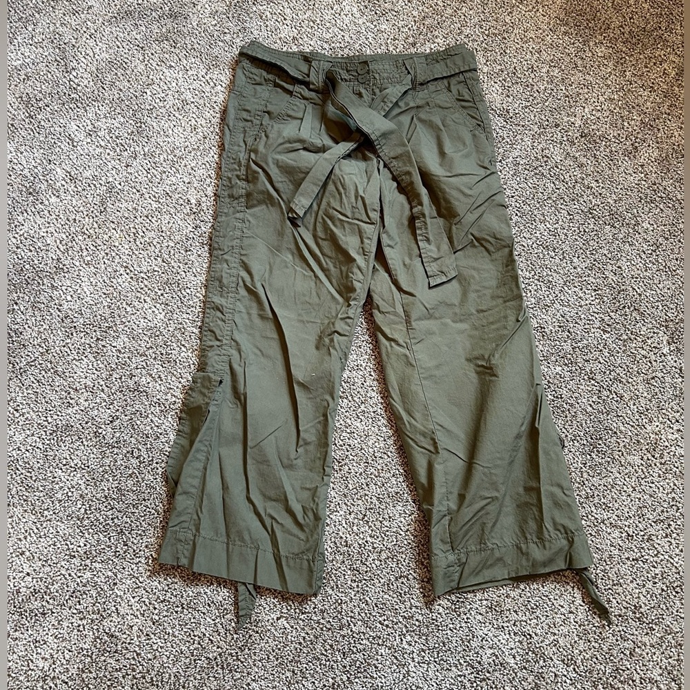 Utility/Cargo Capri Pants